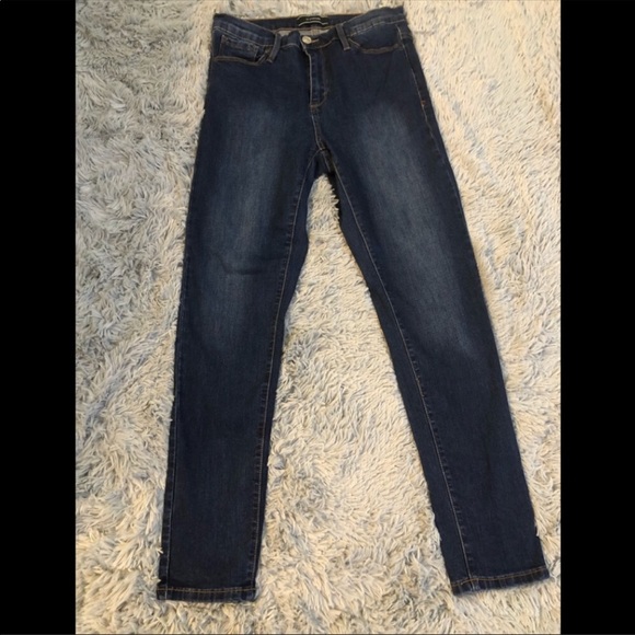 Le Chateau Jeans size 8 - Picture 2 of 5